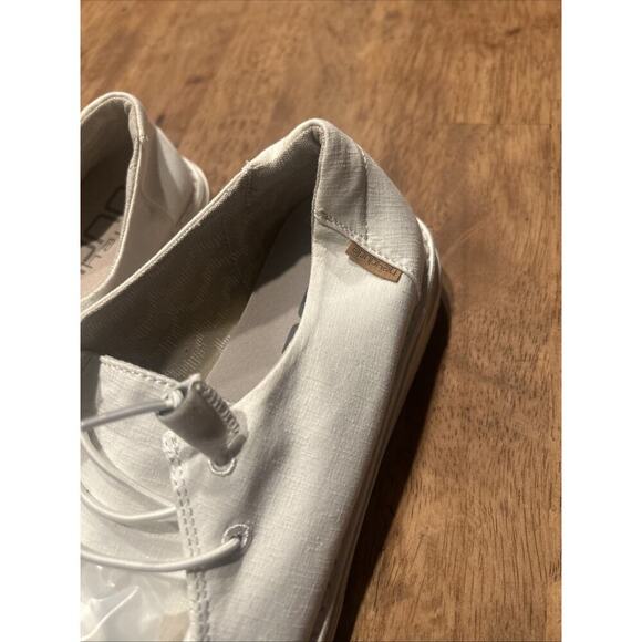 Hey Dude Wendy Chambray White Slip on Shoes Casual Women Size 10 NWT - Picture 6 of 7